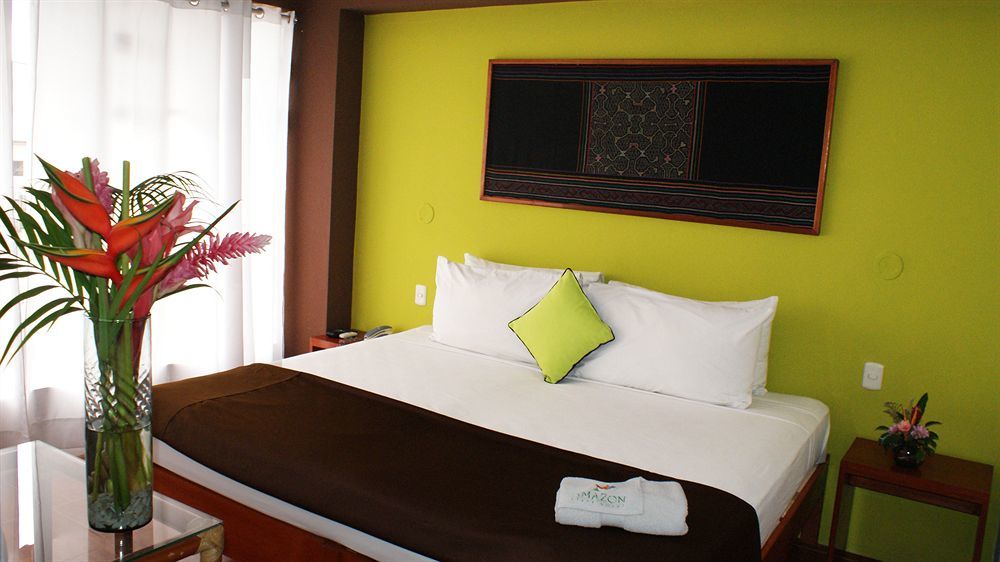 Amazon Hotel Iquitos Exterior foto